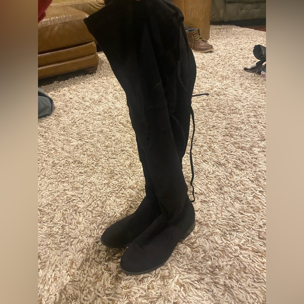 Women's Black Flexible Knee High Boots